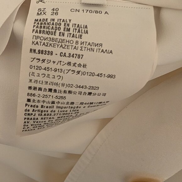 3d Flower Trench Coat In White - Picture 2 of 2